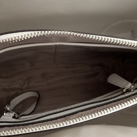 michael kors bag - Picture 8 of 12